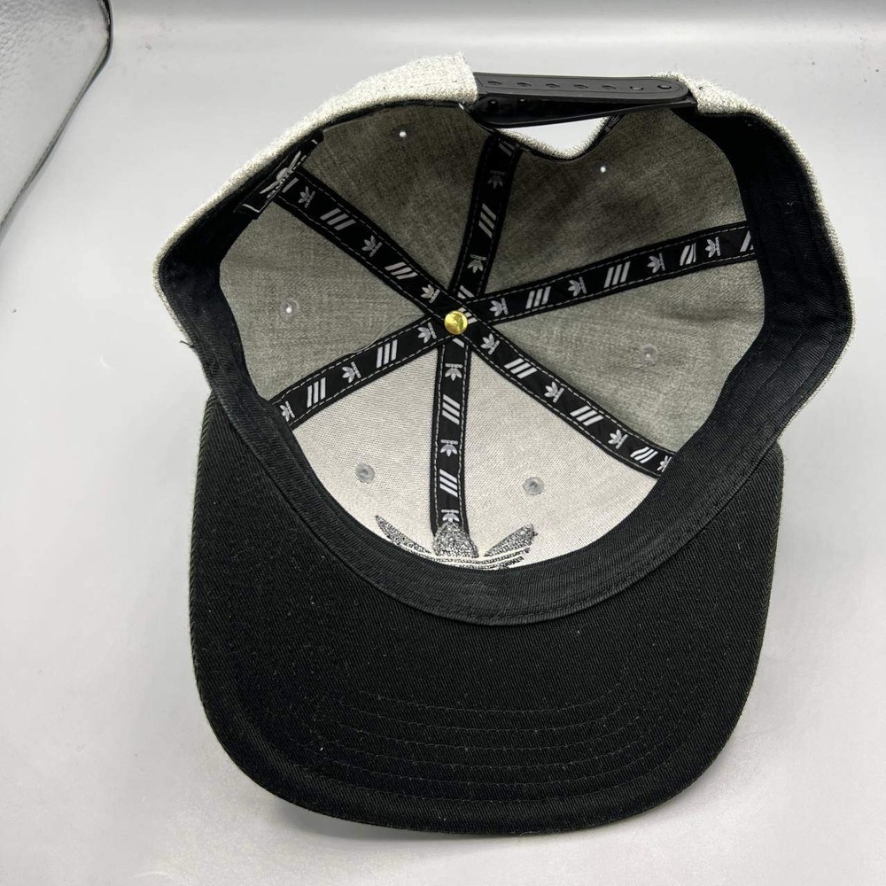 Adidas Hat Men Gray‎ Black Embroidered Snap Back Cap - Picture 3 of 8